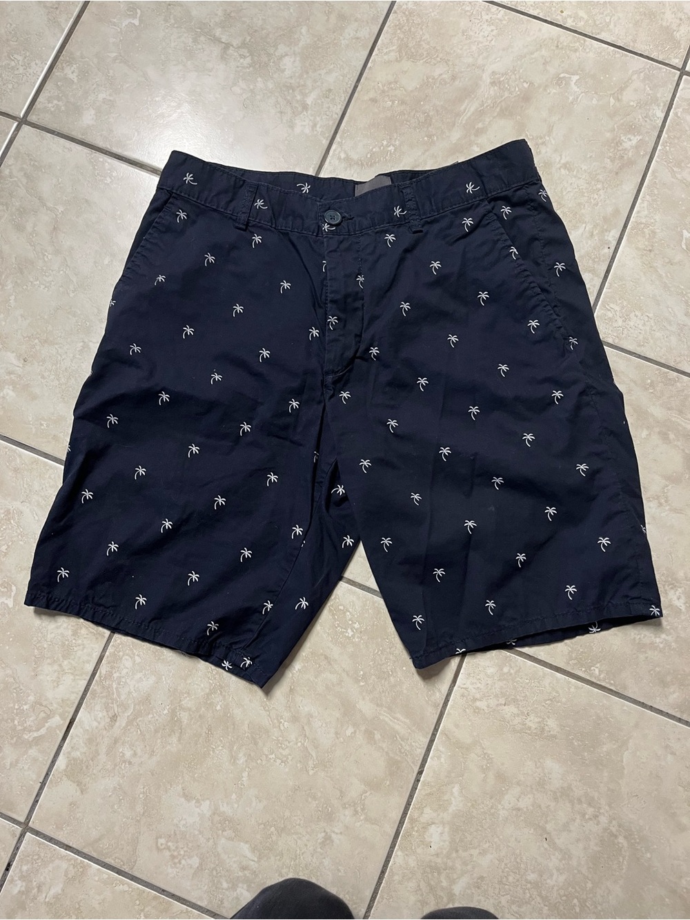 H&M Cotton Navy Shorts with White Palm Tree Print. Size 29, 15" waist.